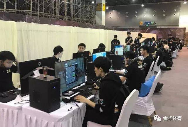 的年輕球員 的年輕球員