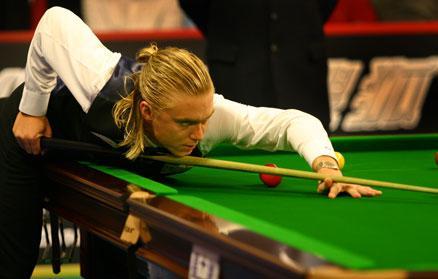 队背后的成 队背后的成